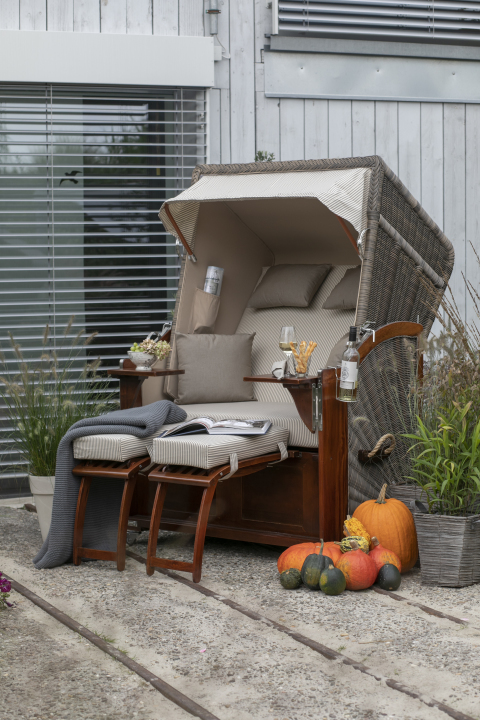 01109_0645_strandkorb_seeblick_mahagoni_pe_grey_dessin_510_glas_becherhalter_fuer_strandkoerbe-16yrnwyqkxto9kr