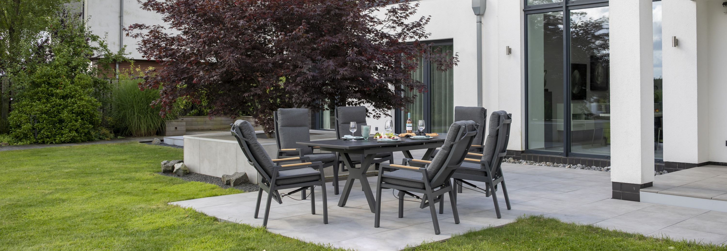 BL27012_BL27108_Relaxsessel_Sevilla_Textilene_Tisch_Granada_200x90cm_dark_grey _5_