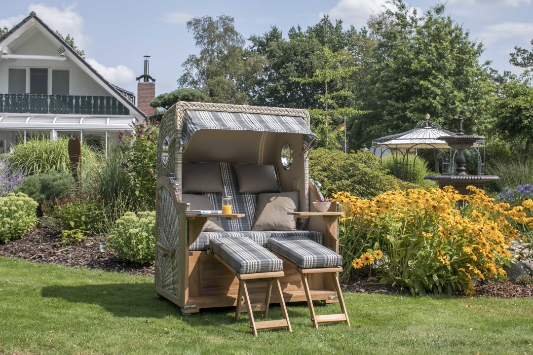 01781_strandkorb_baltikum_teak_bullauge_shell_522_milieu-1-1eadryg3aayylt