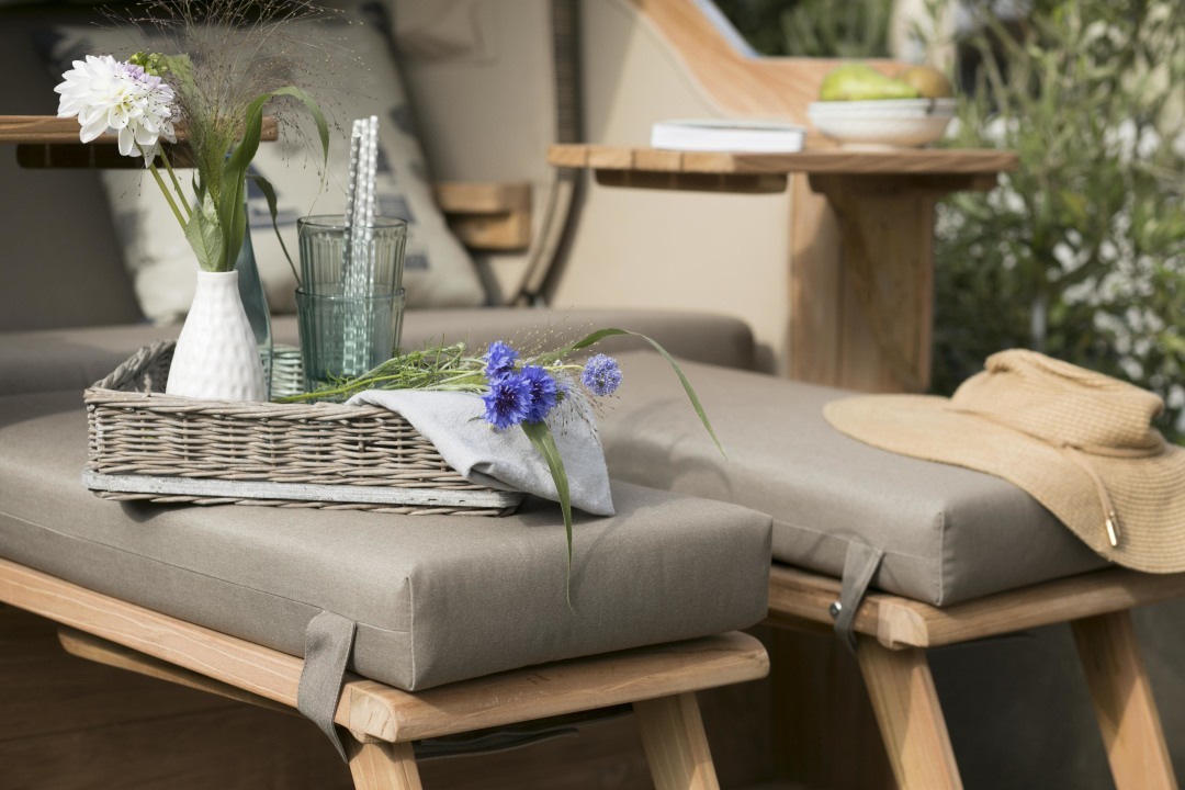 011719_strandkorb_baltikum_teak_bullauge_grey_540_milieu-13ei1b45dbvvcyy