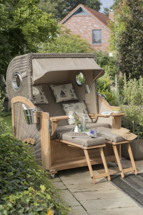 011719_strandkorb_baltikum_teak_bullauge_grey_540_milieu-9