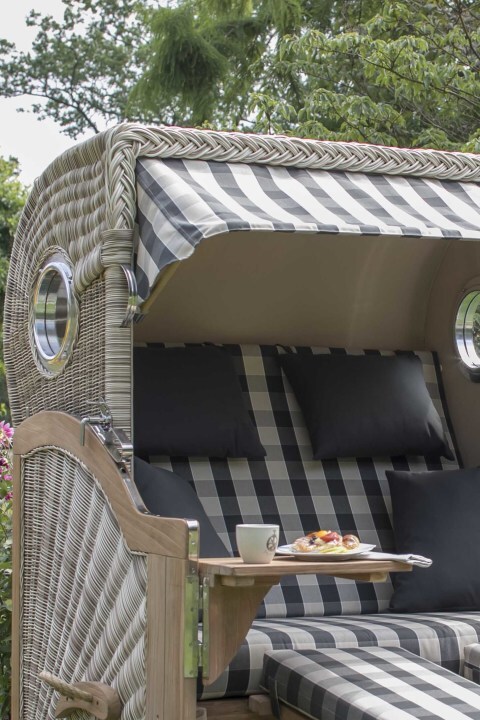 01745_strandkorb_baltikum_teak_bullauge_shell_505_milieu-59xqkuq5h9b236