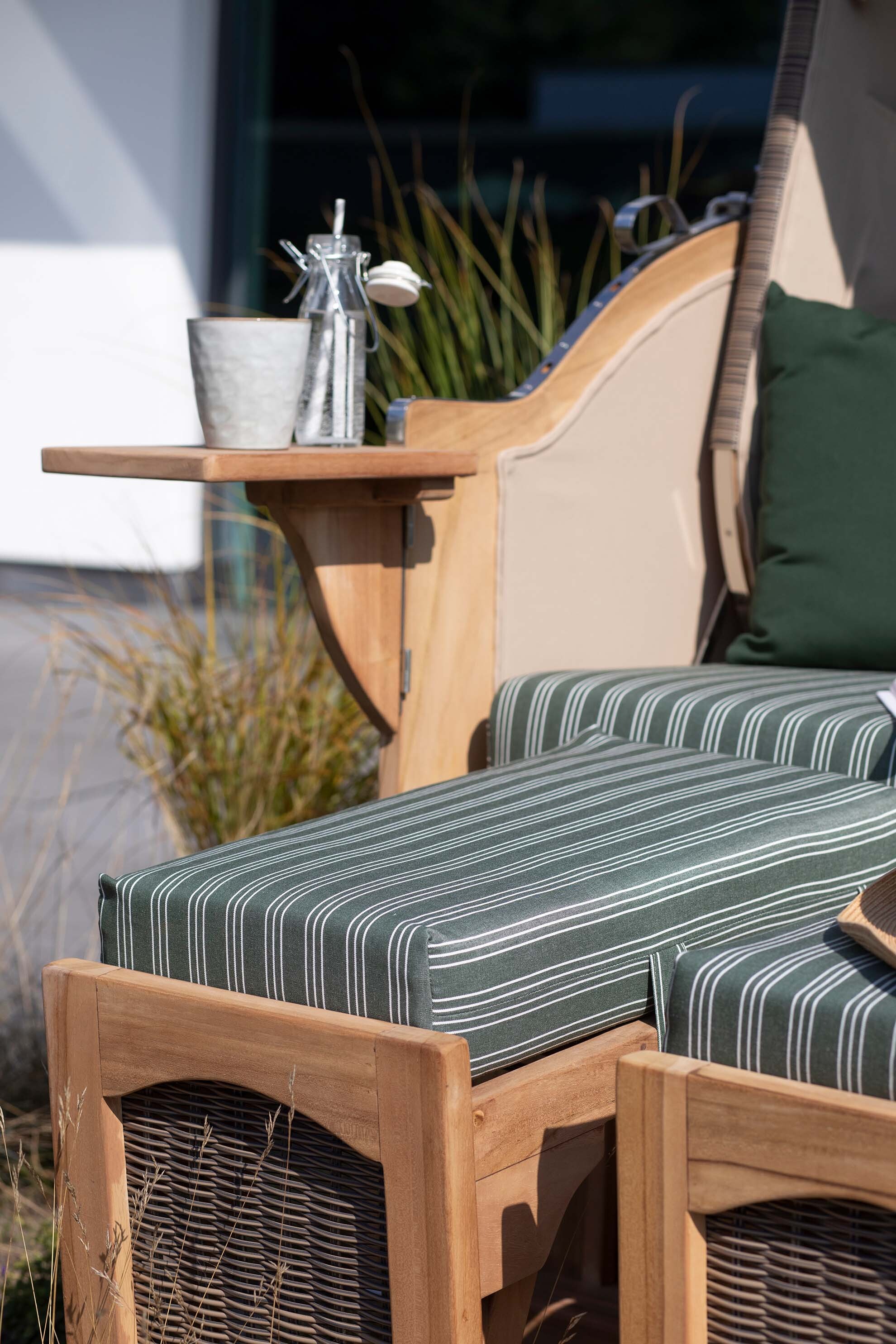 md01902_strandkorb_duene_teak_bullauge_grey_504_milieu-15-kleinzfal4jgctpw4m