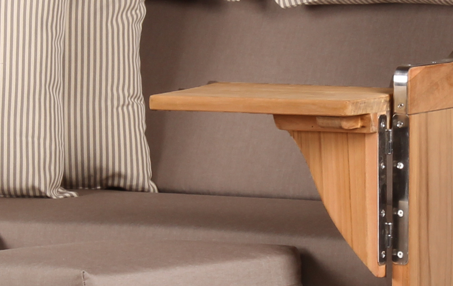 strandkorb_rantum_teak_shell_534_gw01434_2c6p9yzbz6jrdm