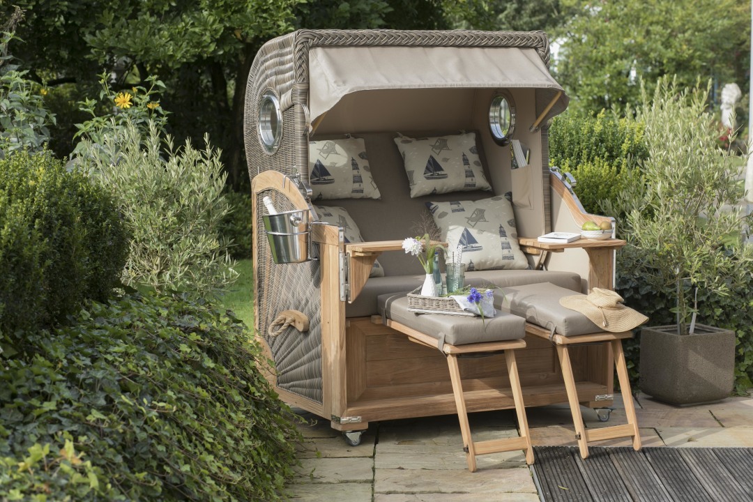 011719_strandkorb_westerland_teak_bullauge_grey_540_milieu-4